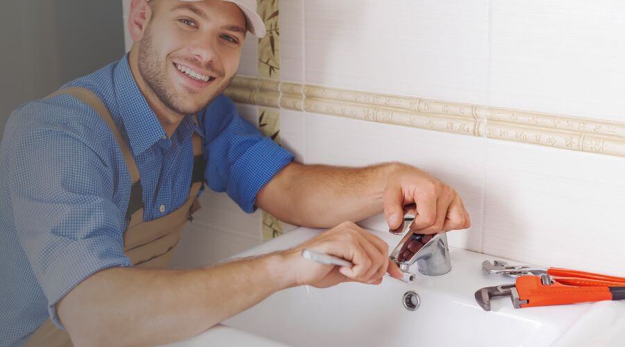 Professional clogged drains services in McIntyre, GA